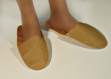 Disposable Brown Paper Spa Slippers (dozen)